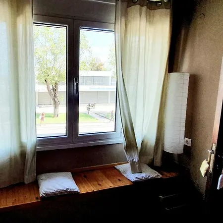 Artistic Flat, Nilie Hospitality Mgmt